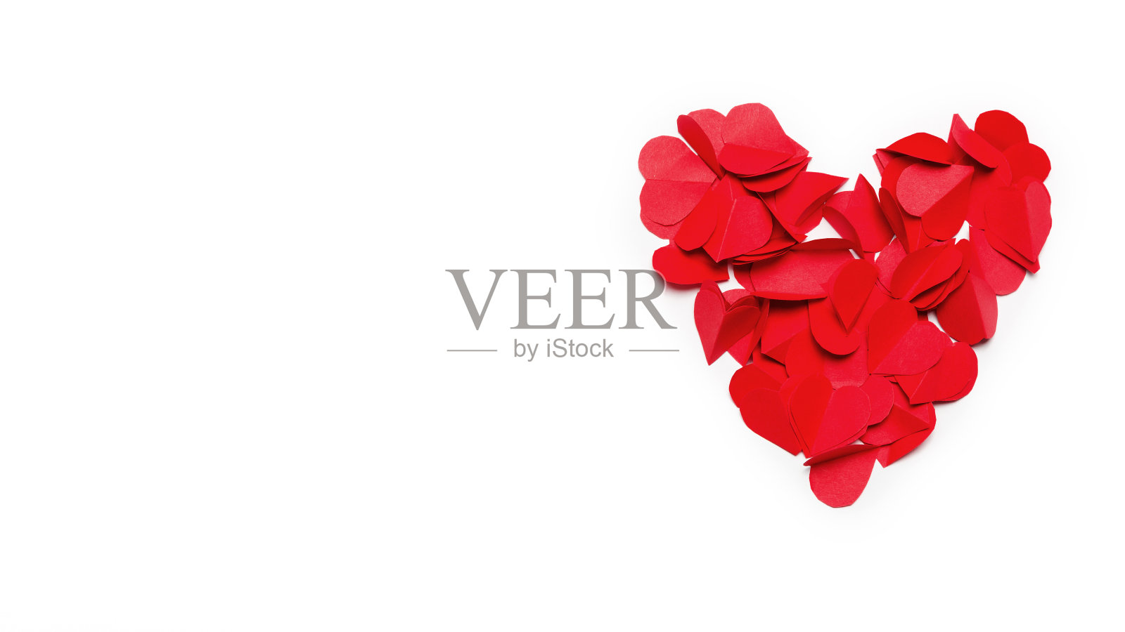 情人节。红心从小纸心。前视图。照片摄影图片