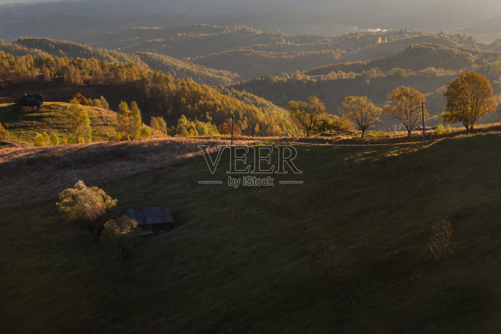 秋天的特兰西瓦尼亚景观照片摄影图片
