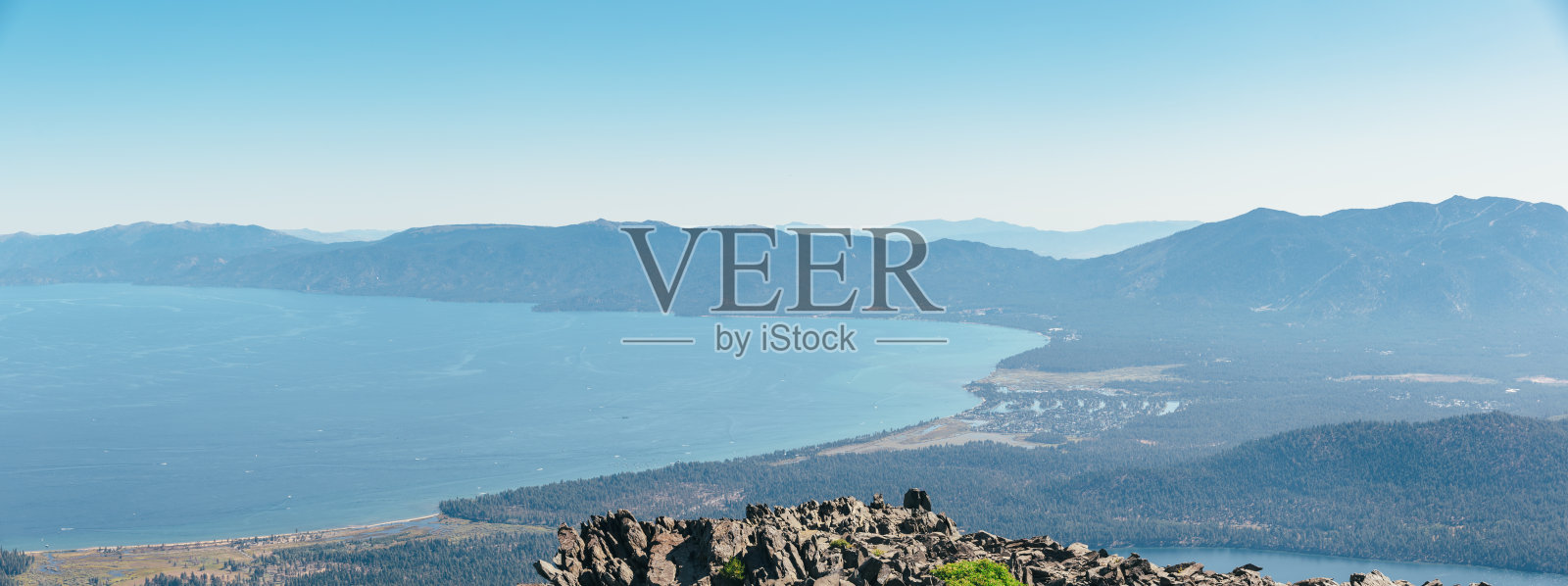 太浩湖塔拉克山徒步旅行荒凉荒野照片摄影图片