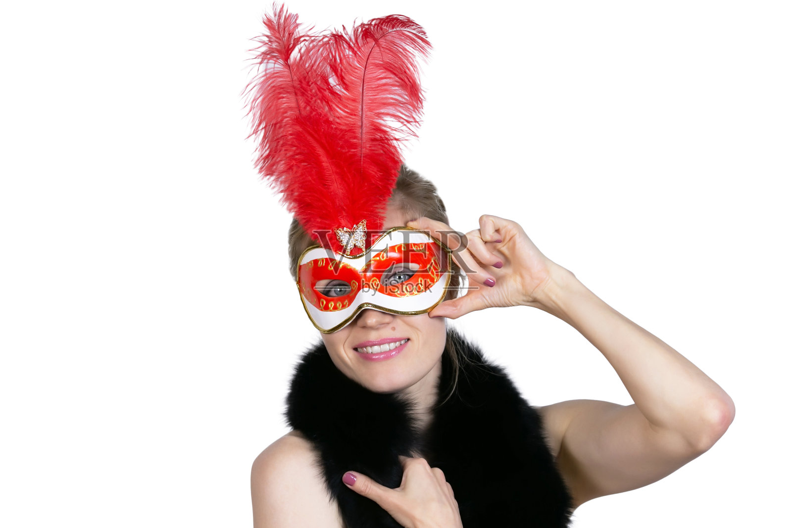 一个女人的肖像在一个狂欢节面具在一个白色的背景孤立照片摄影图片