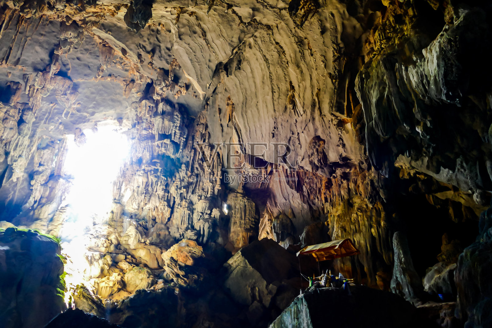 洞穴中的洞穴，数码照片图片作为背景照片摄影图片