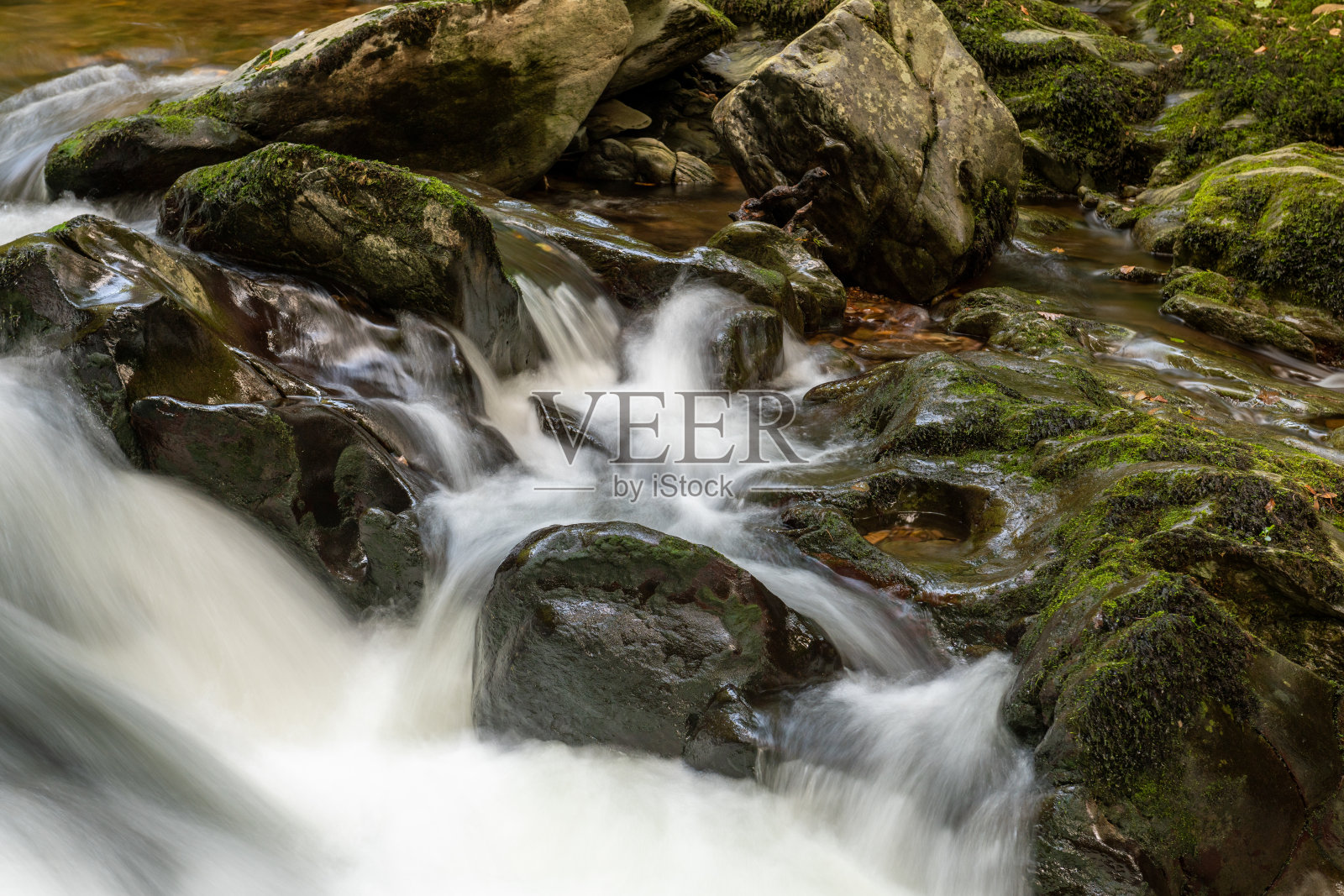 埃克斯穆尔国家公园的水相遇照片摄影图片