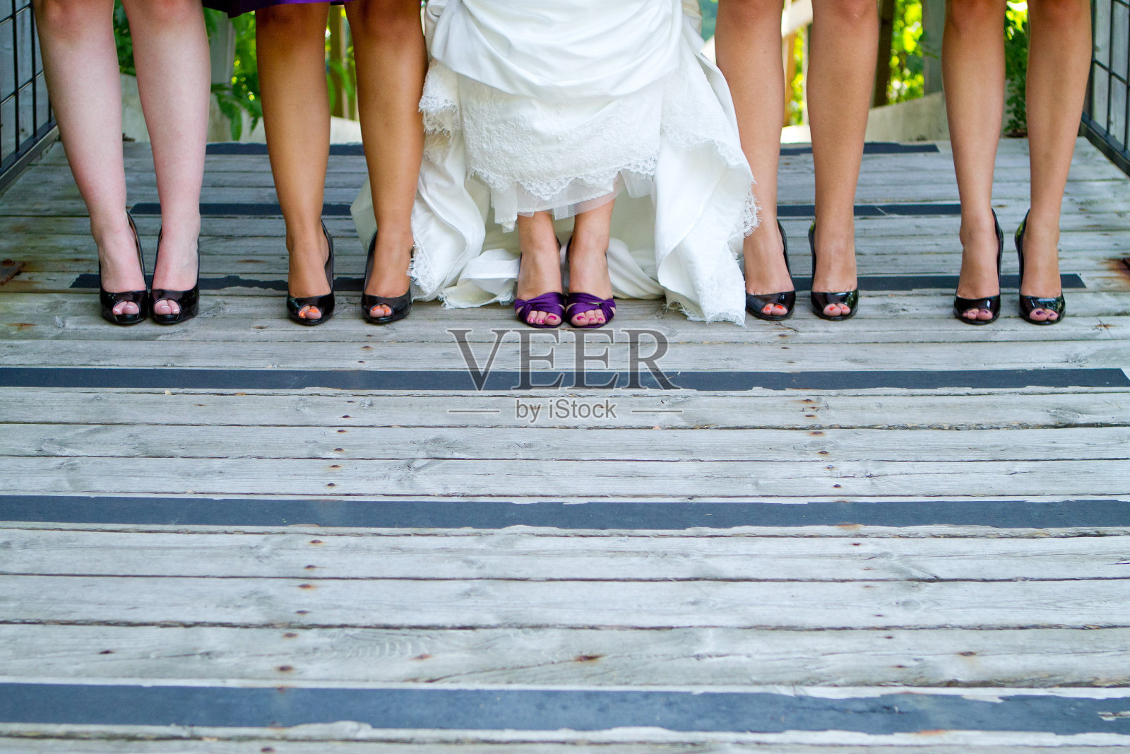 婚礼的脚照片摄影图片