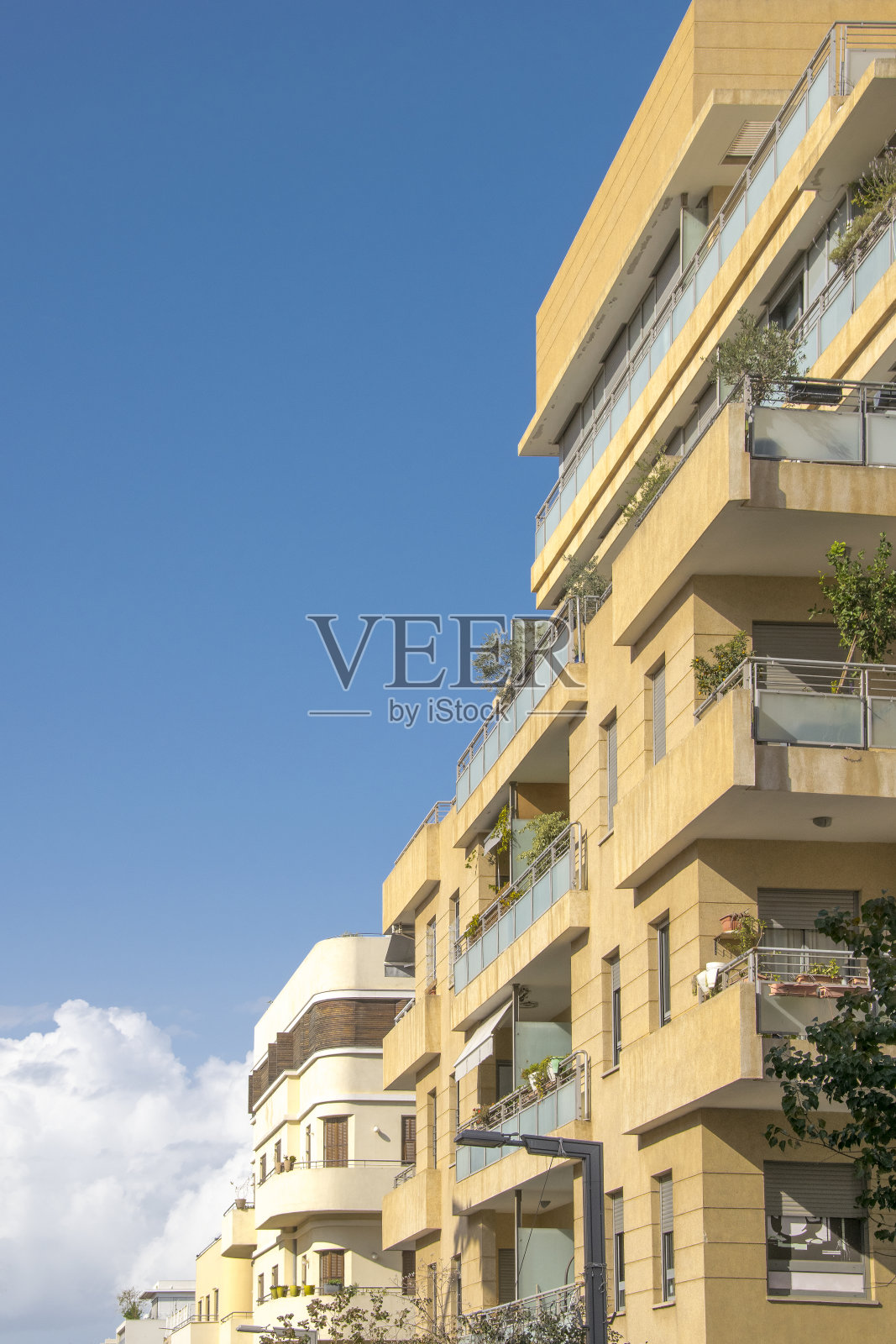 包豪斯风格建筑公寓外观照片摄影图片