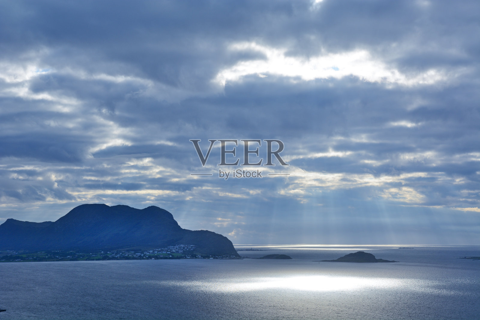 挪威的神岛照片摄影图片