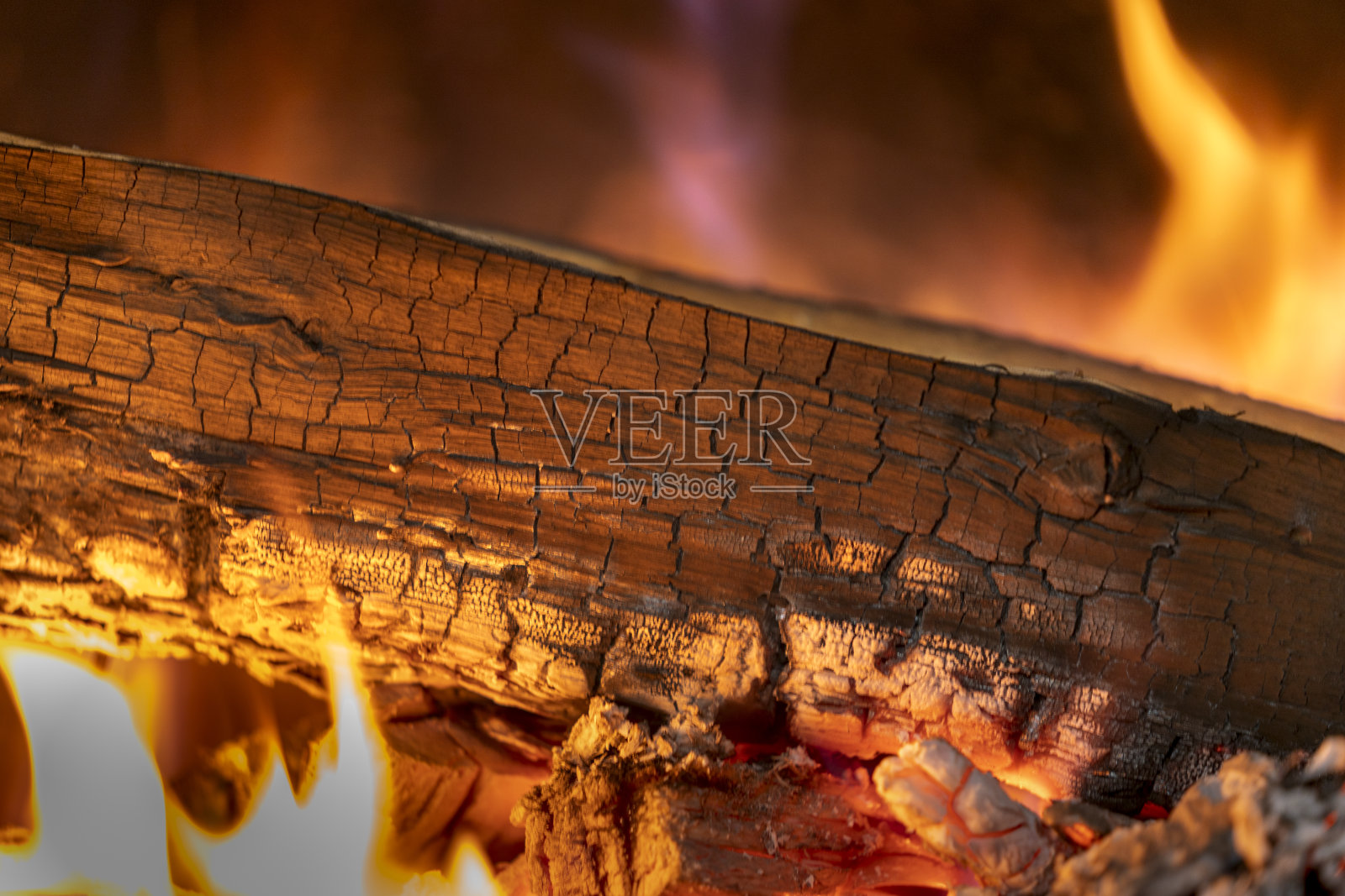壁炉里火的力量照片摄影图片