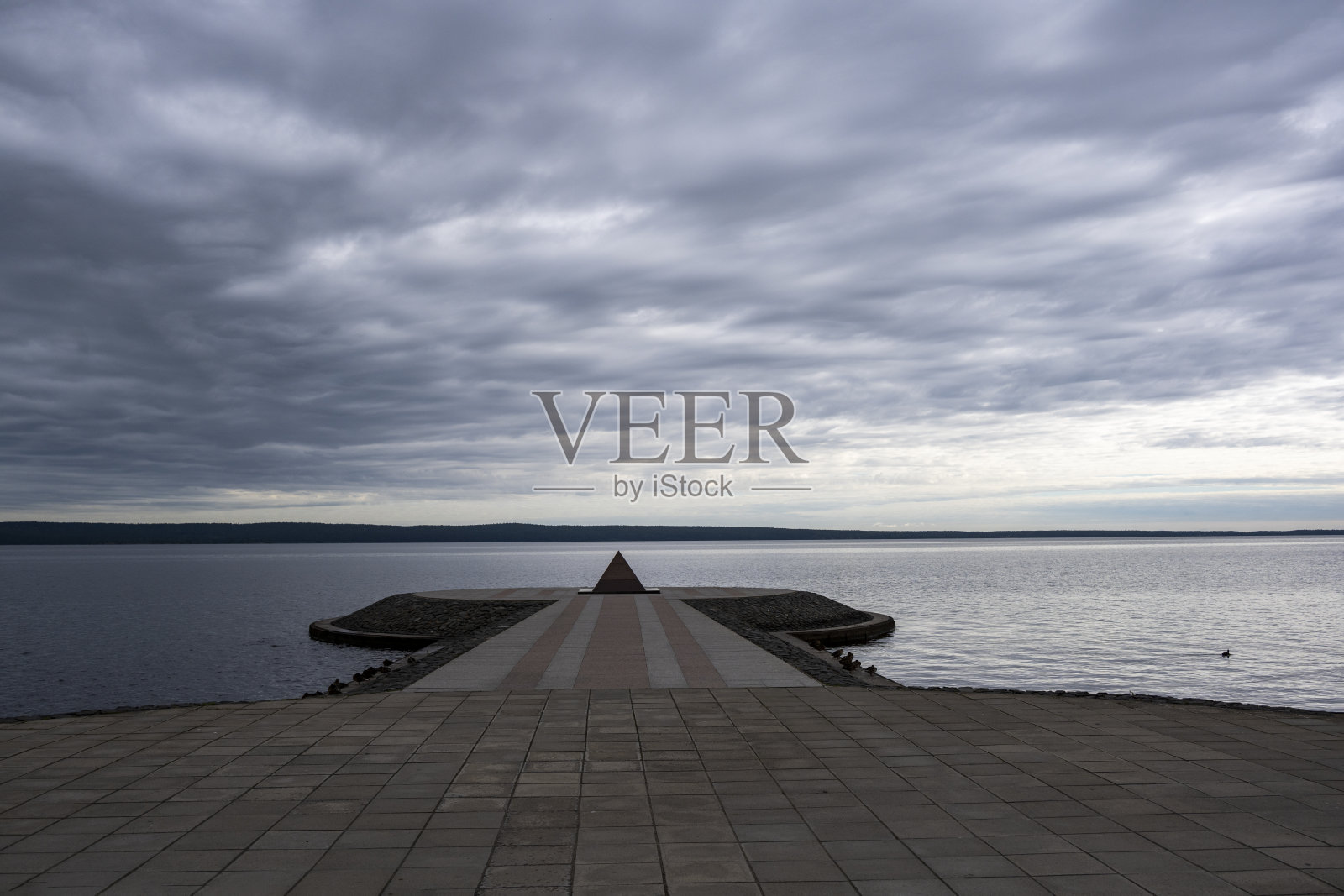 路堤照片摄影图片