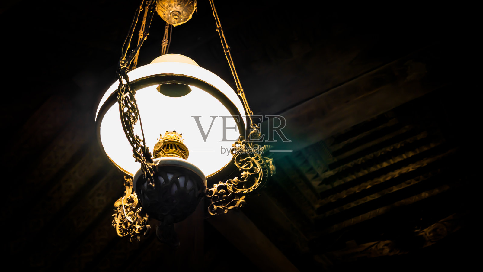 超级古董灯来自印尼文化照片摄影图片