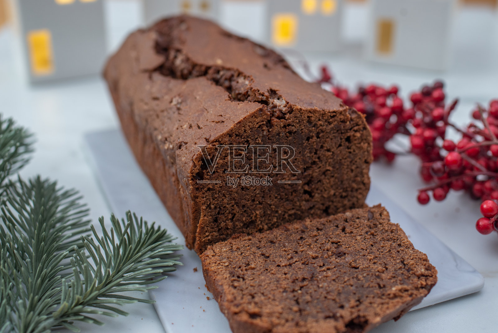 巧克力姜饼蛋糕照片摄影图片