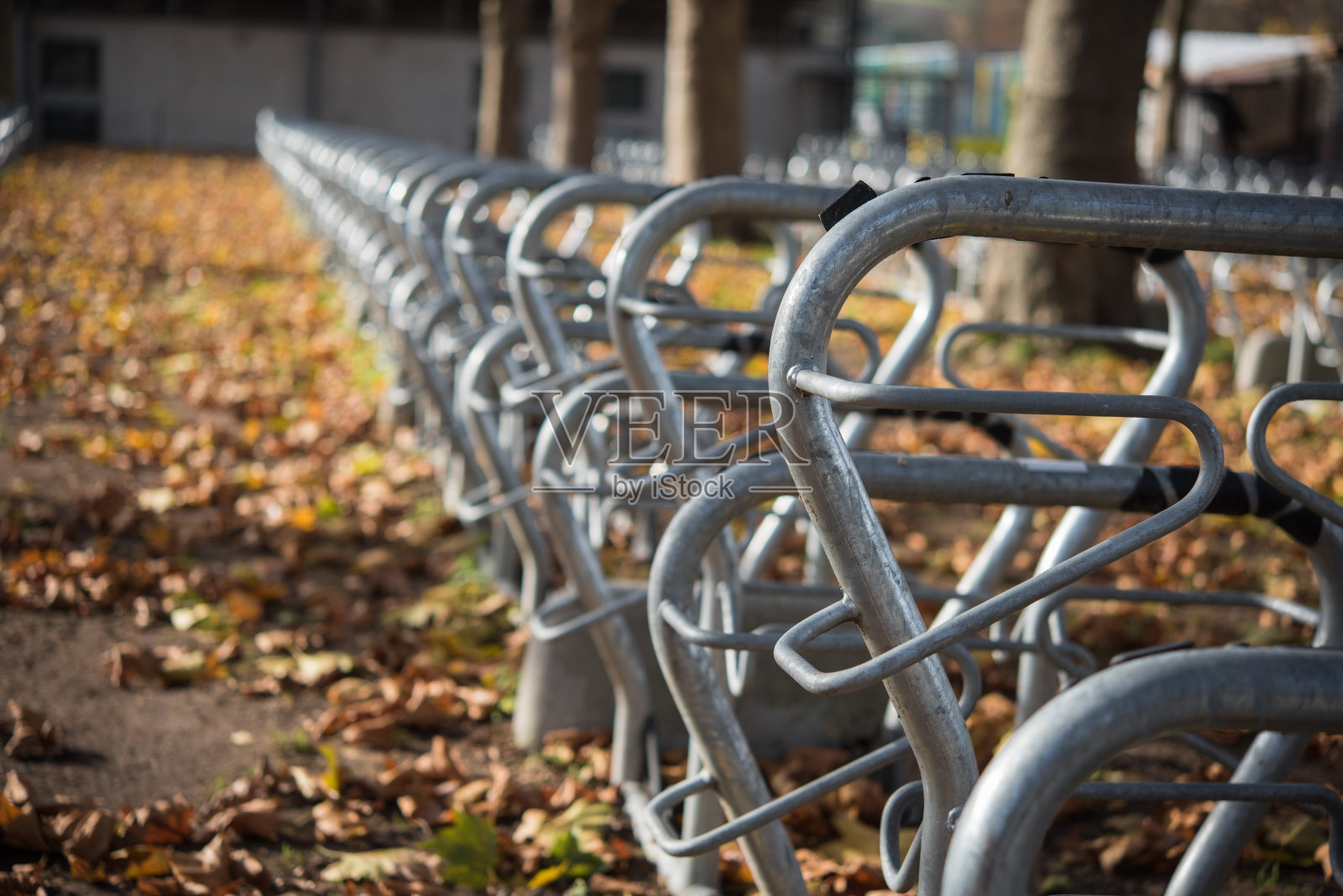 自行车站照片摄影图片