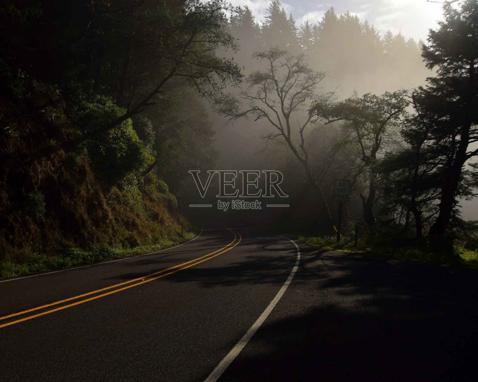 梦幻的驱动照片摄影图片