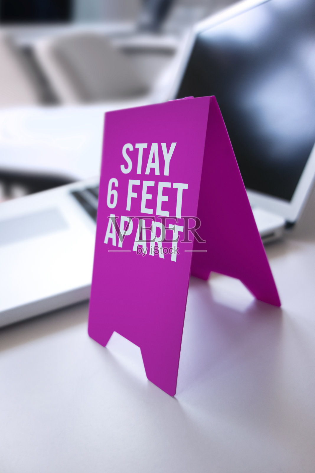 保持社会距离照片摄影图片