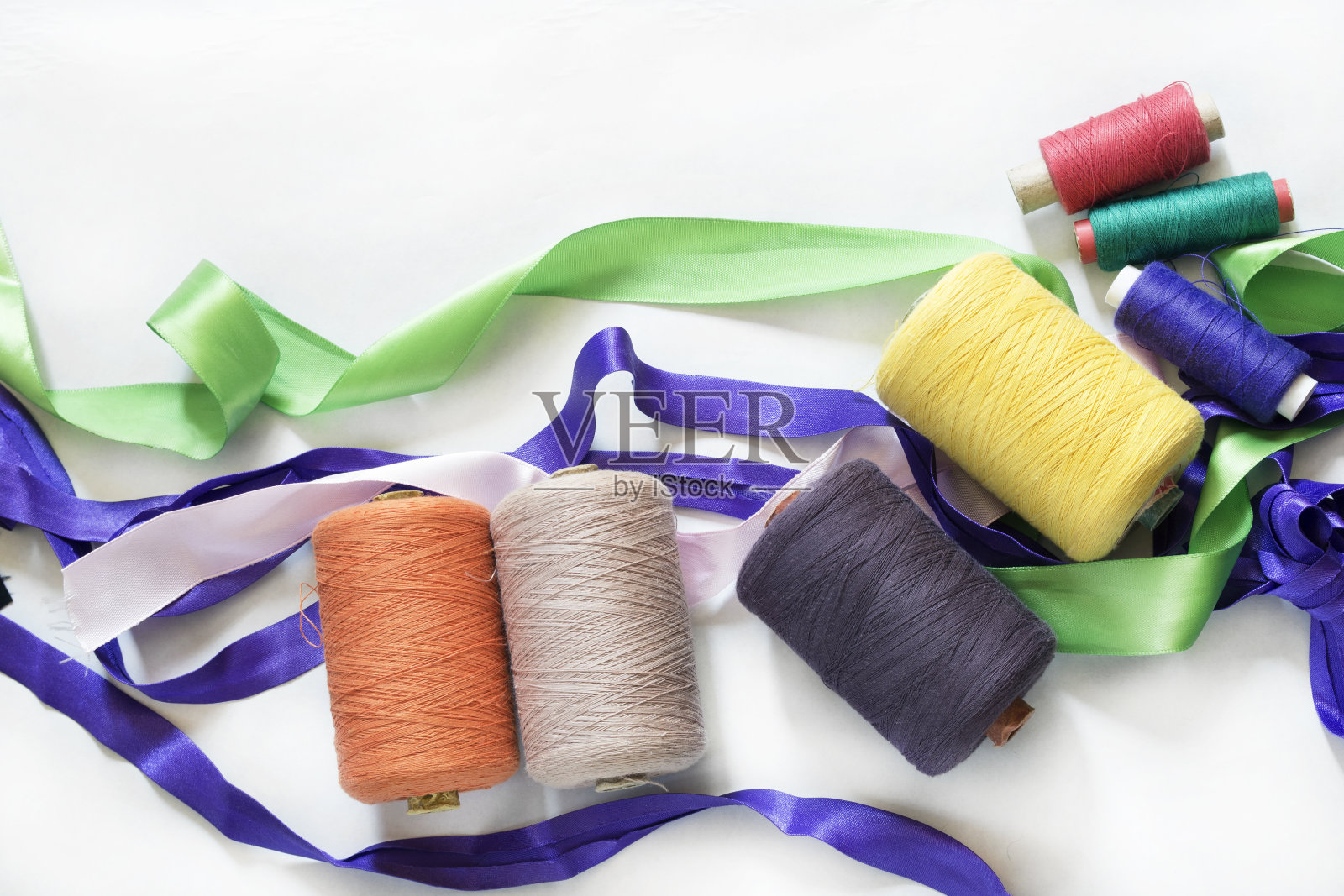 白色的缝纫品照片摄影图片