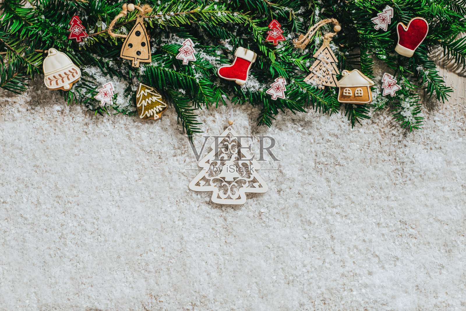 穿上你的圣诞色彩!照片摄影图片