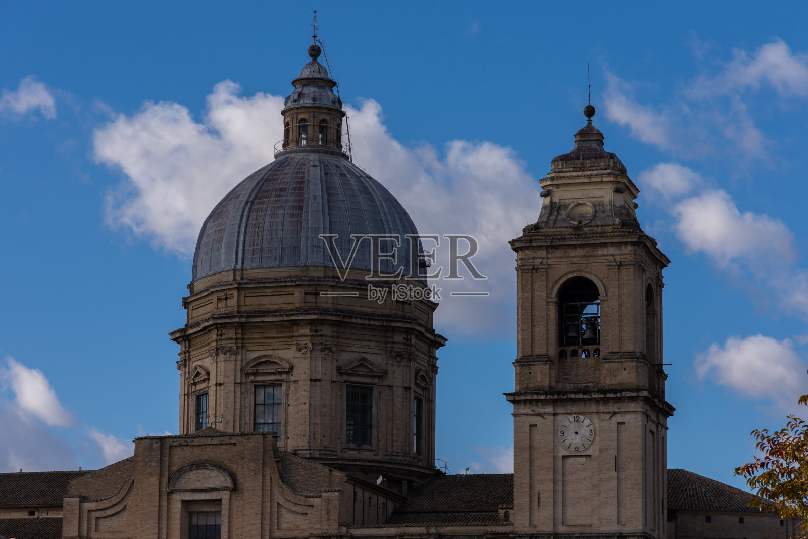 阿西西，天使圣玛丽大教堂照片摄影图片