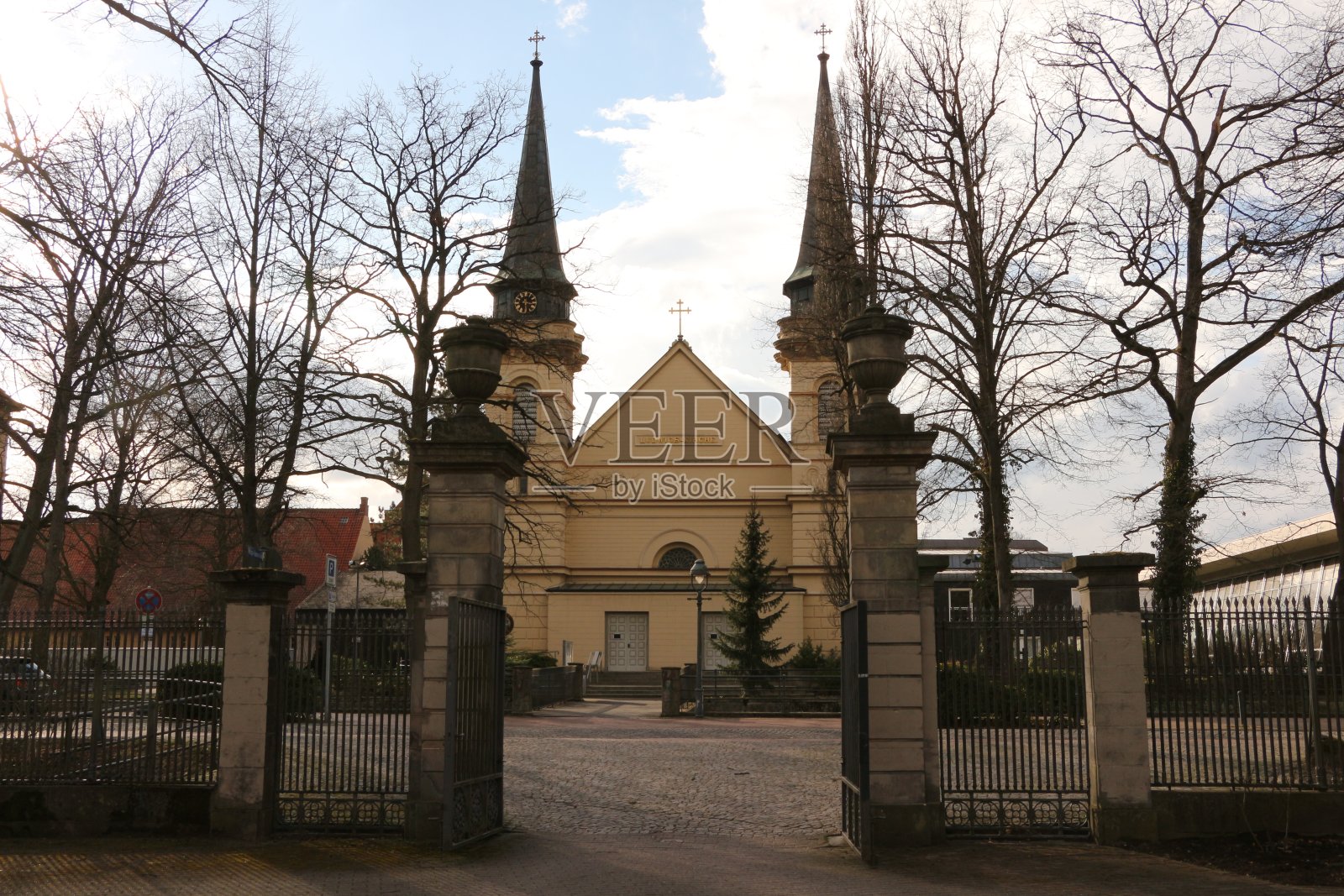 下萨克森州策勒的春天照片摄影图片