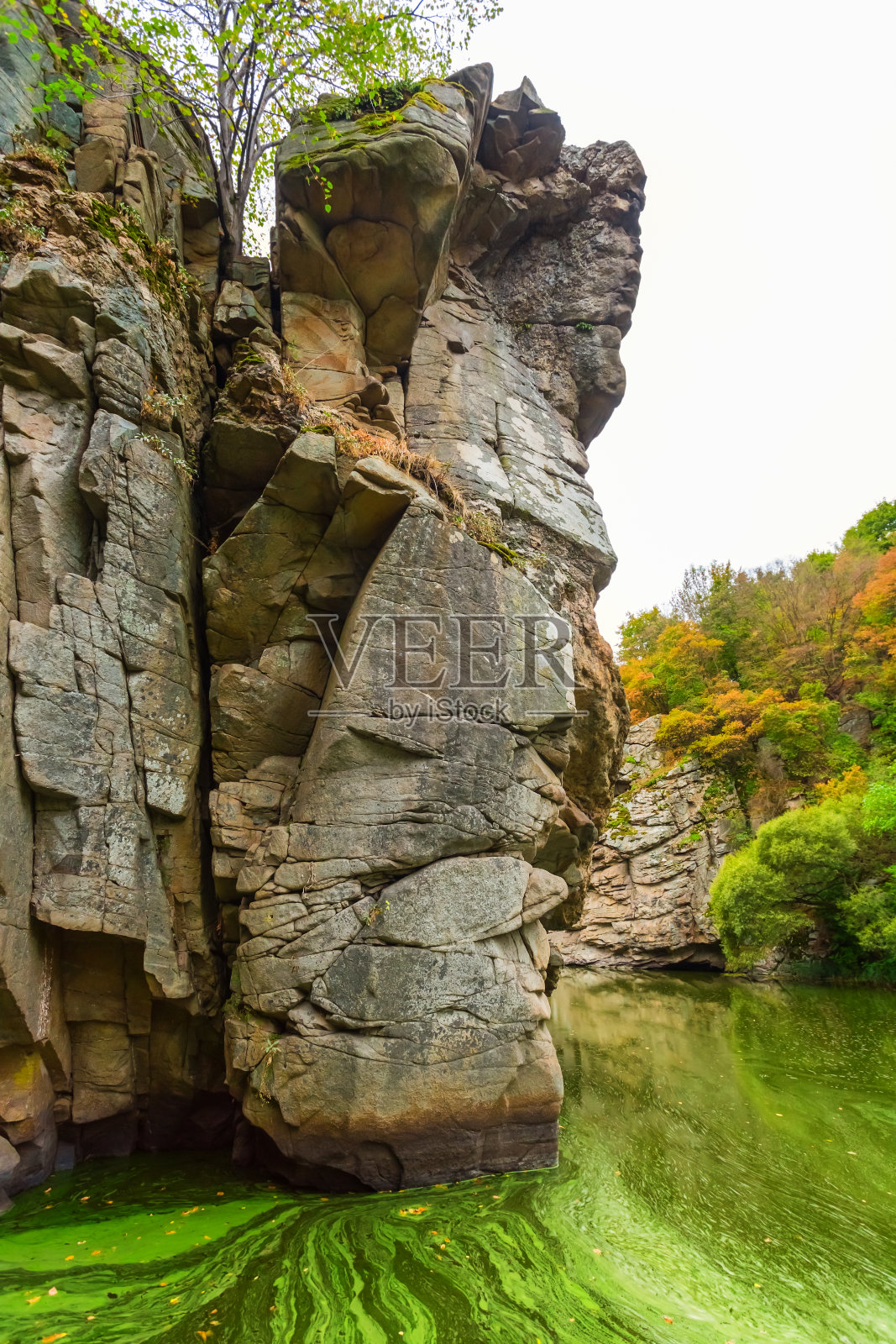 乌克兰布基峡谷的秋天景象照片摄影图片