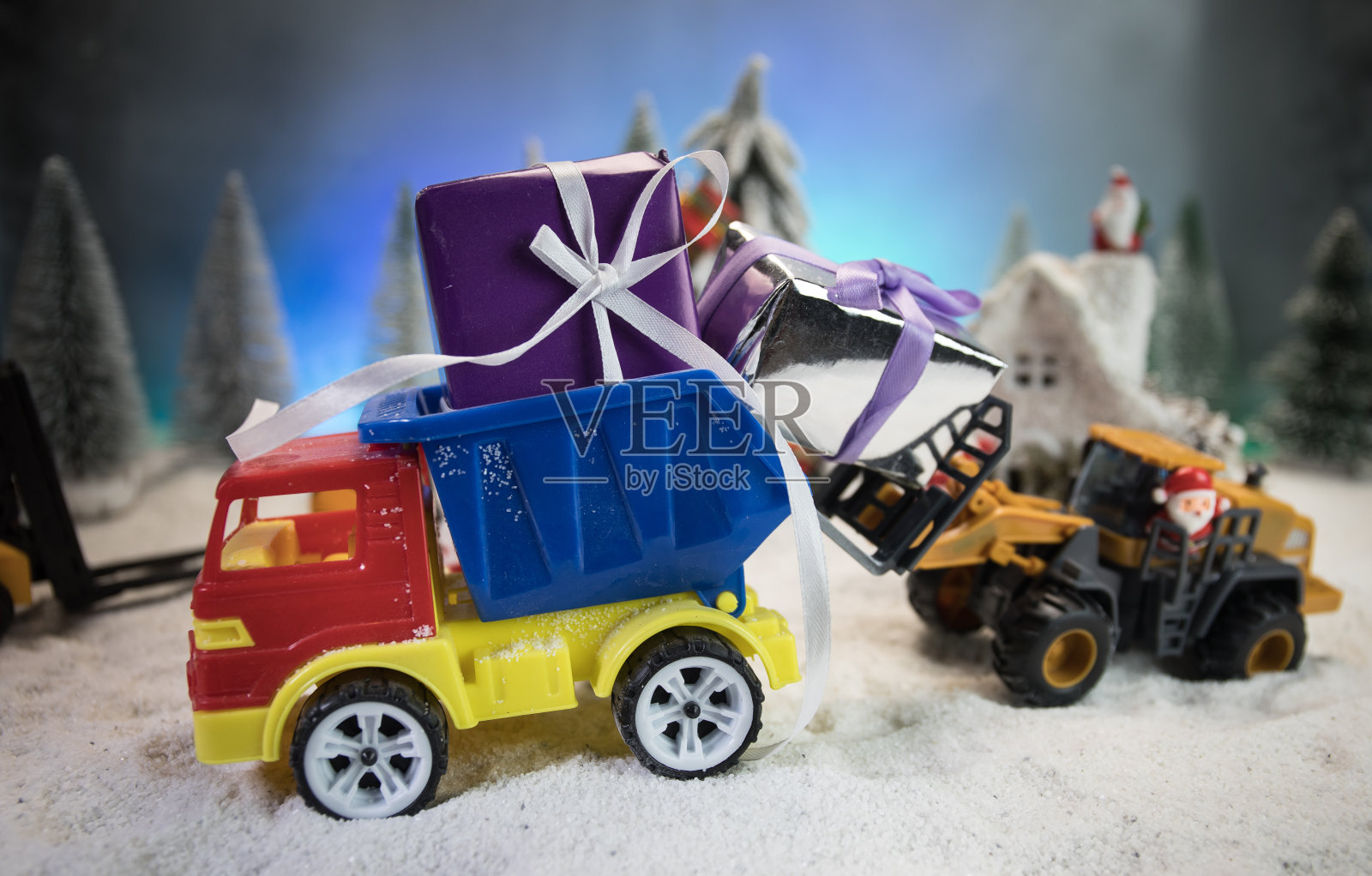 圣诞假期和快乐新年礼物庆祝概念的确定形象。有选择性的重点照片摄影图片