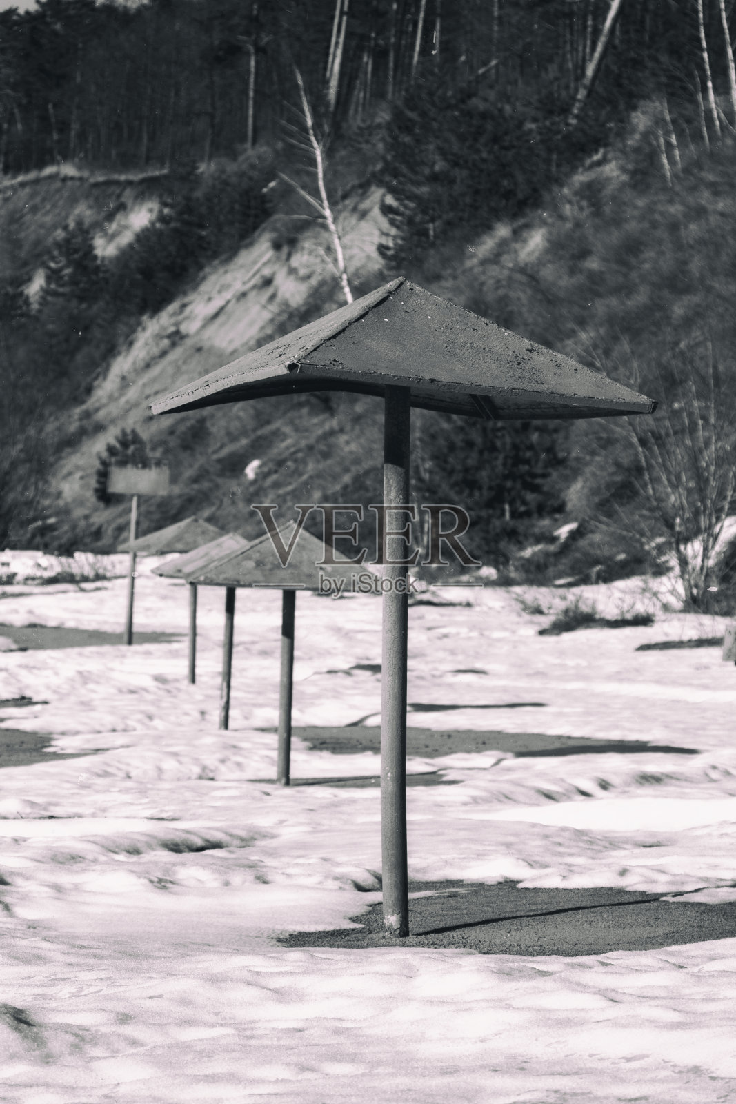 放弃了遮阳伞照片摄影图片