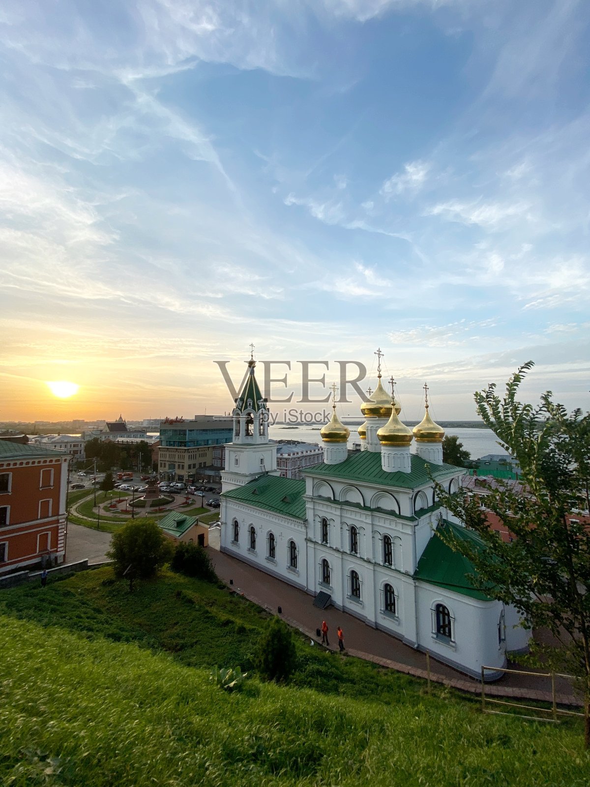 俄罗斯下诺夫哥罗德的日落照片摄影图片