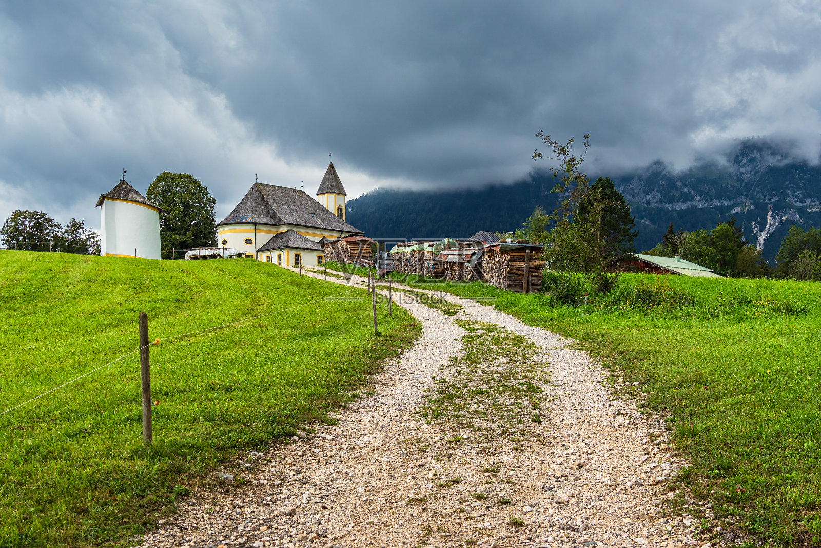 德国埃滕贝格的朝圣教堂照片摄影图片