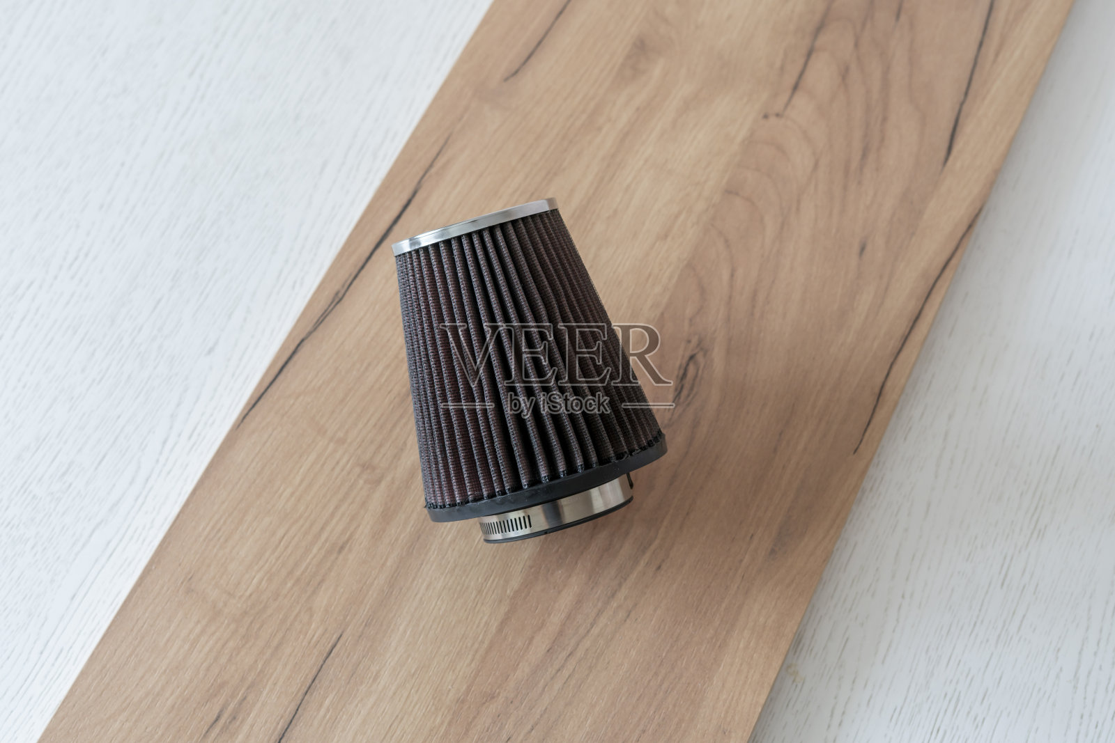 新型黑缸进气车零阻过滤隔离照片摄影图片