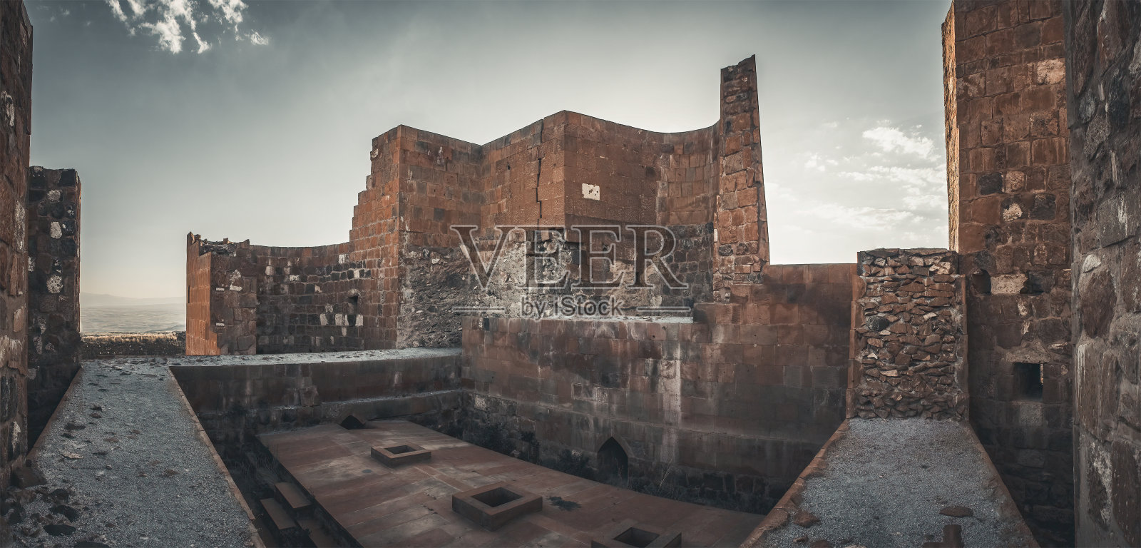 城堡的废墟照片摄影图片