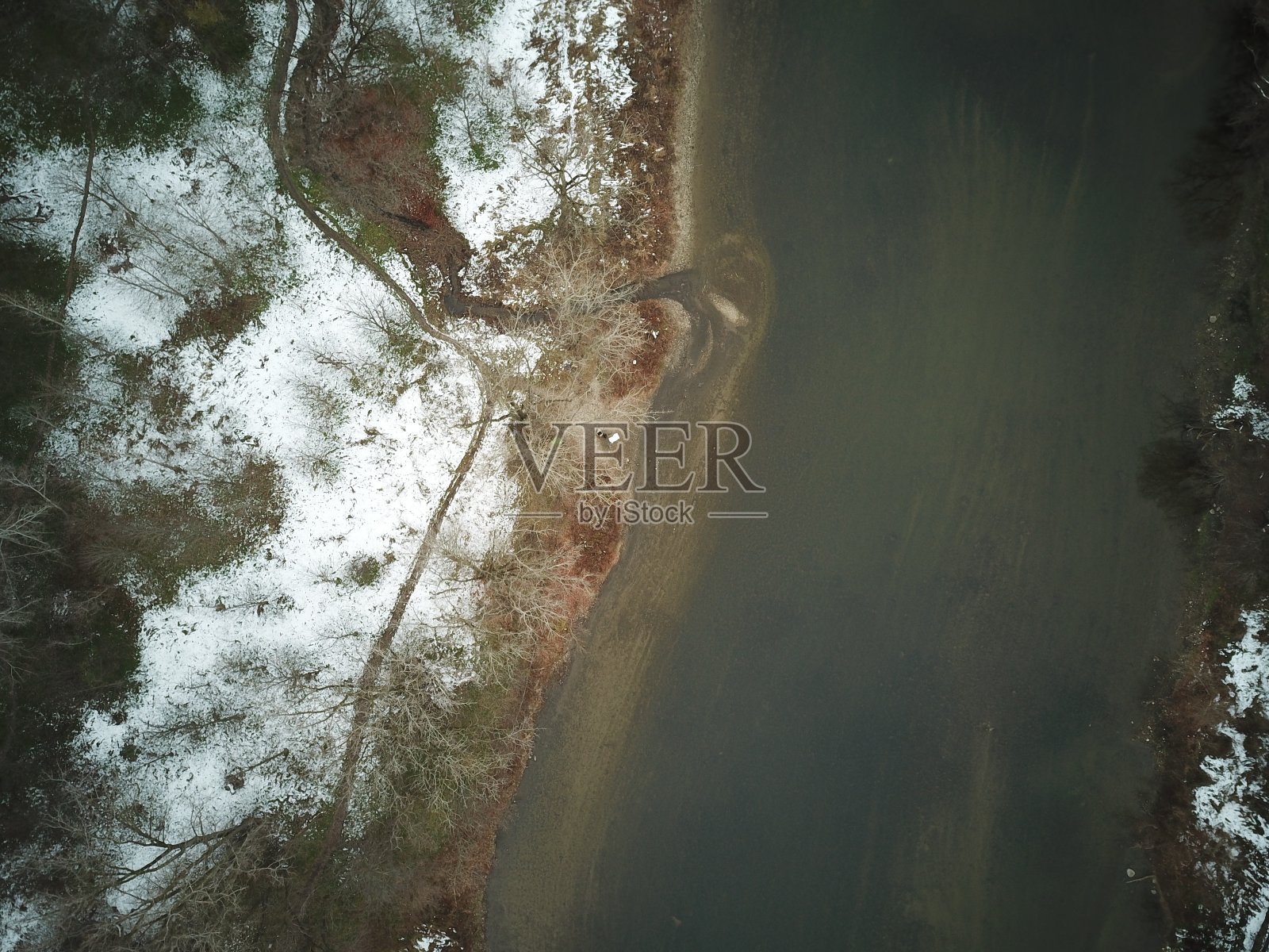 泰晤士河畔伦敦的航拍照片照片摄影图片