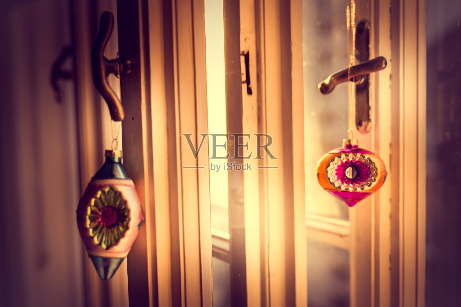 圣诞装饰，圣诞装饰，圣诞泡泡照片摄影图片