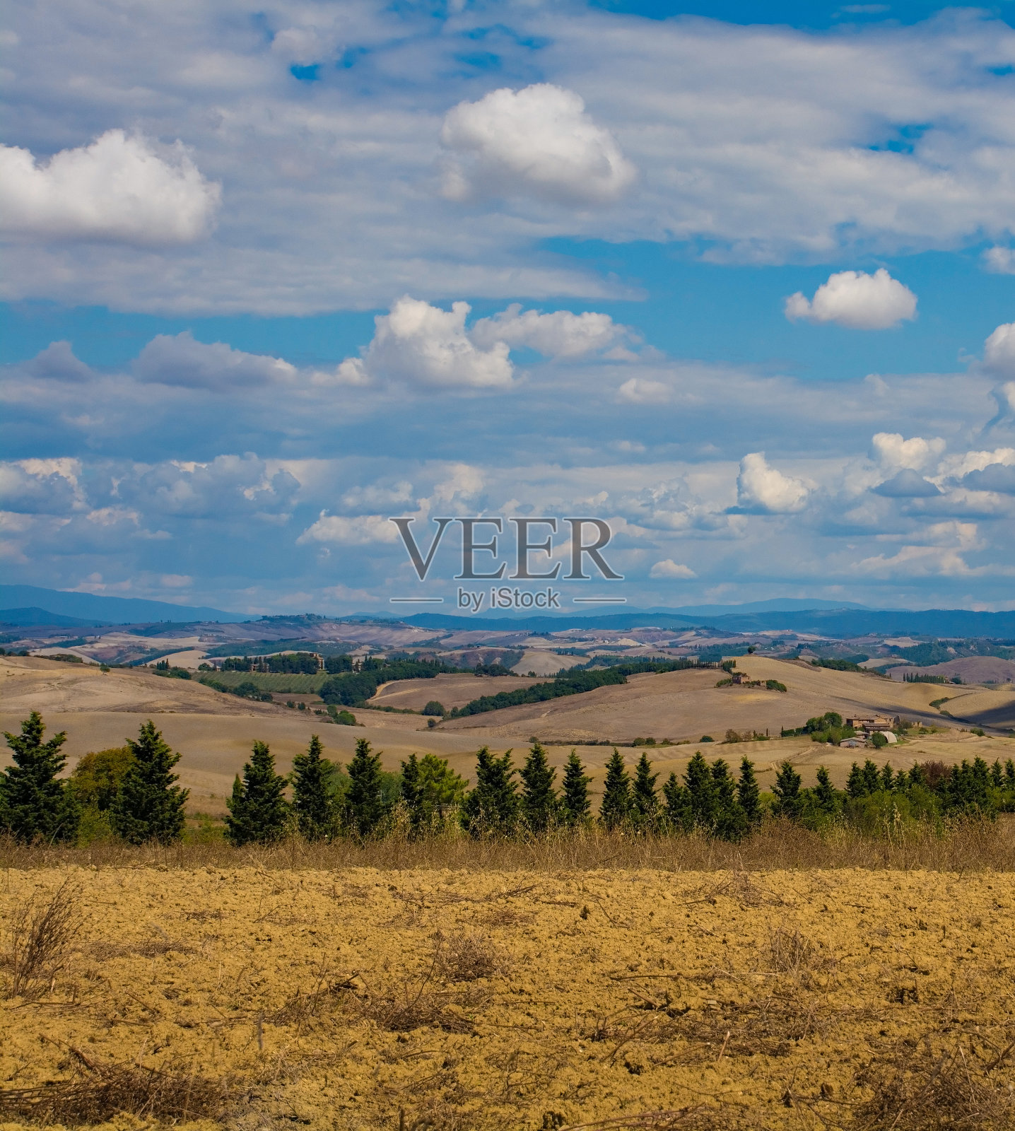 托斯卡纳穆洛附近的风景照片摄影图片