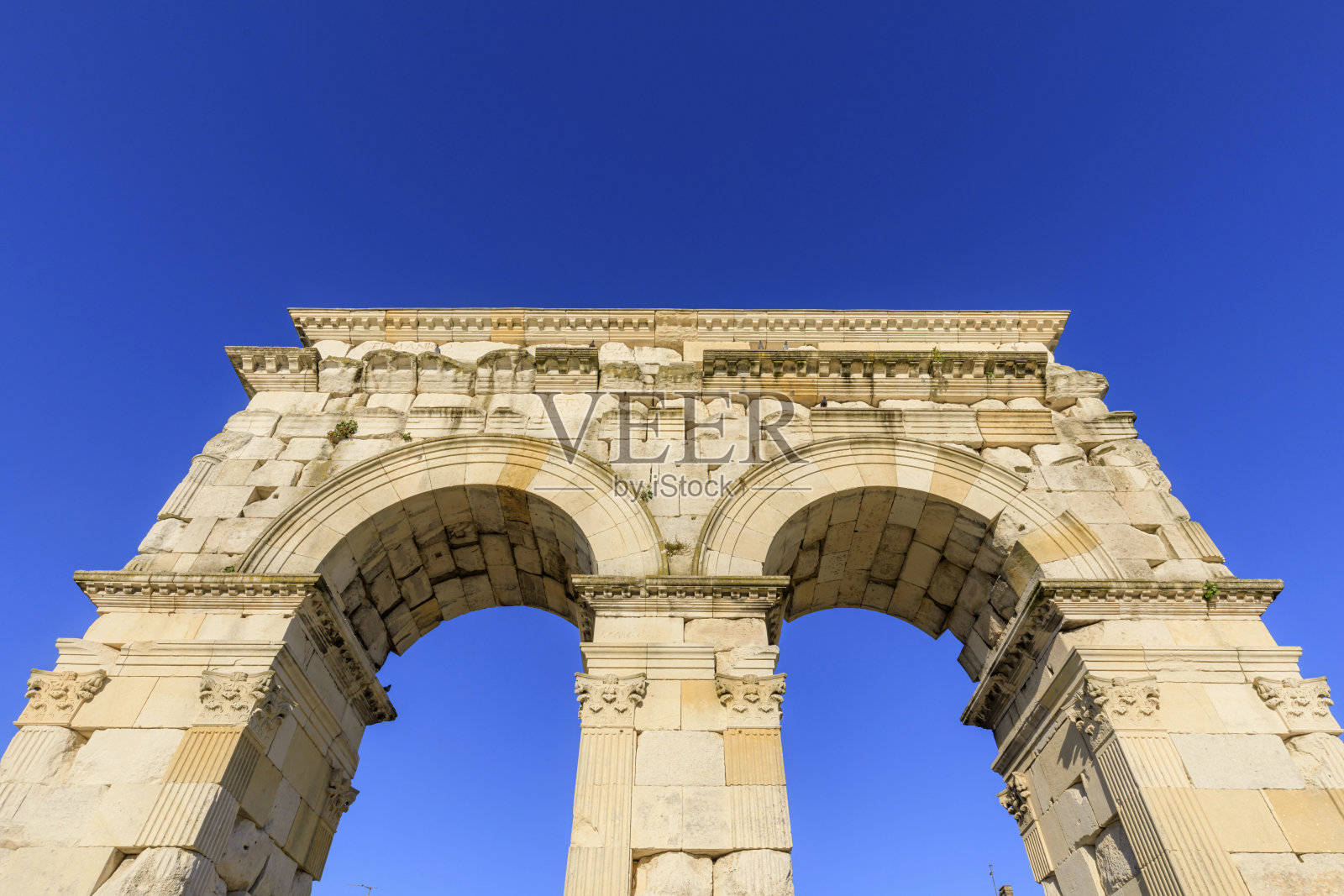 法国小镇Saintes的德国拱门照片摄影图片