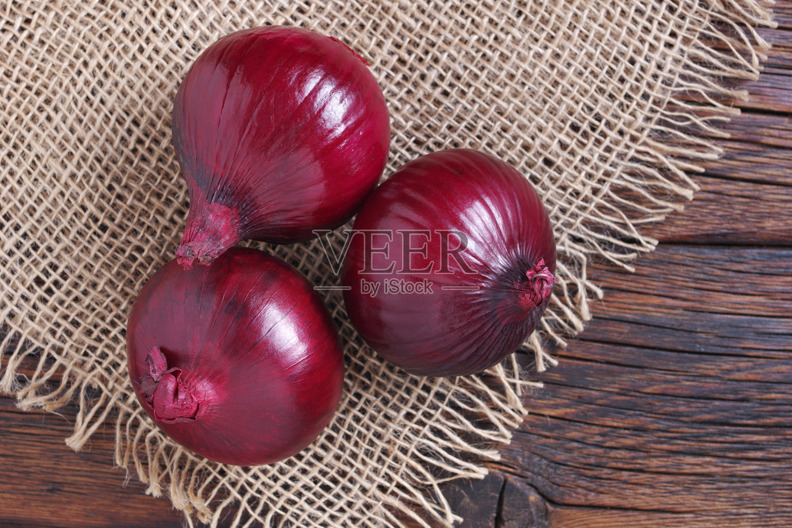 新鲜的红洋葱照片摄影图片