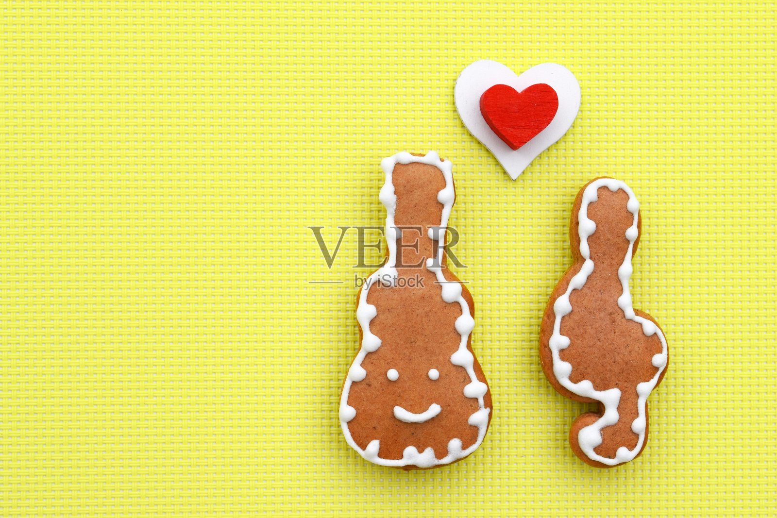 音乐创作与姜饼吉他，高音谱号和木心照片摄影图片