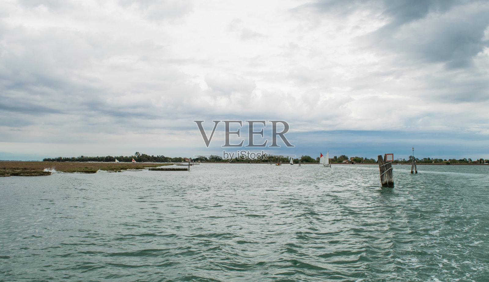 威尼斯泻湖水景观背景照片摄影图片