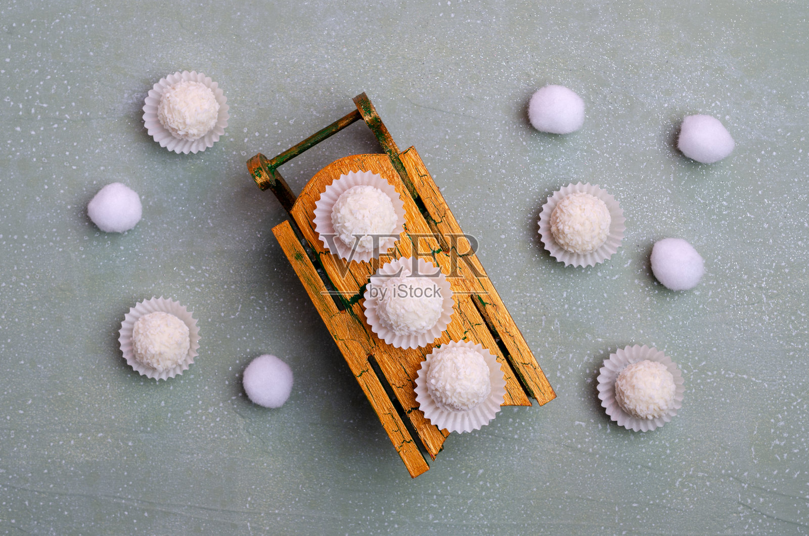 白色的椰丝糖果照片摄影图片