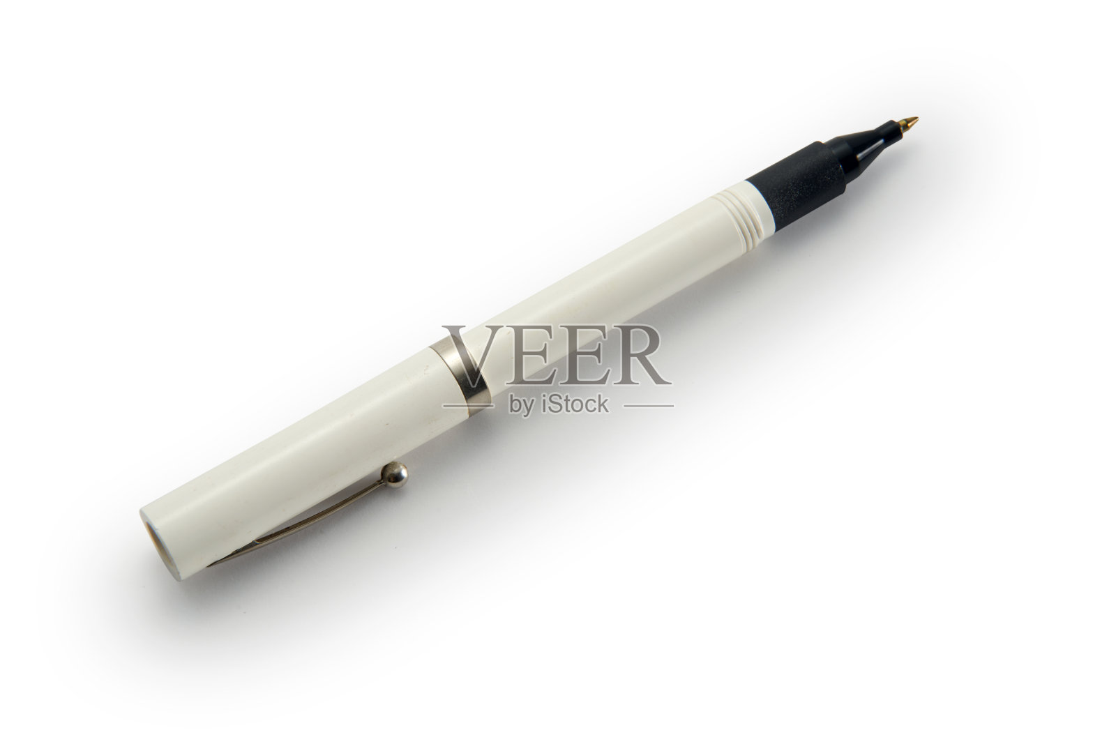 工作室拍摄的白色圆珠笔孤立的白色与阴影照片摄影图片