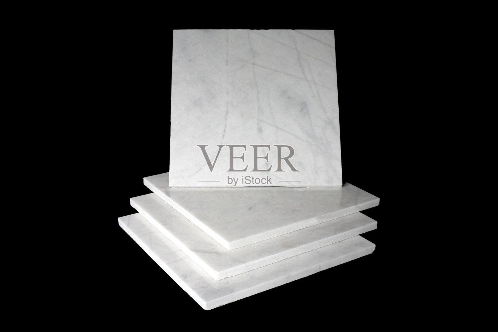 白色方形大理石石板与图案站在黑色的背景照片摄影图片