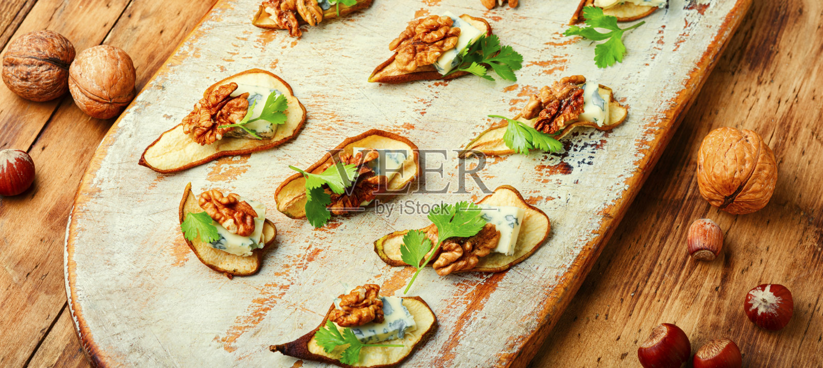 蓝奶酪干梨照片摄影图片