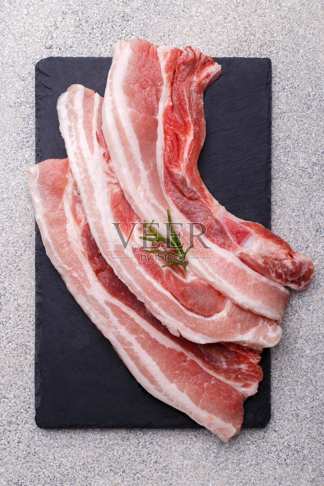 新鲜的去骨猪腰肉照片摄影图片