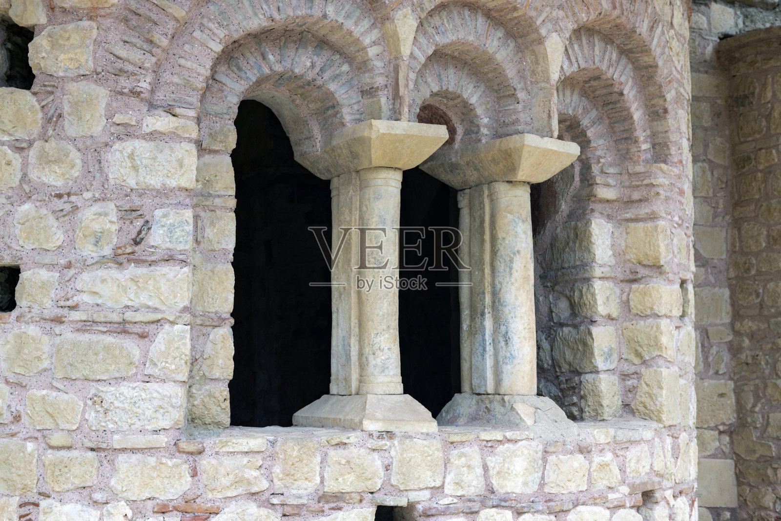 米拉古城的圣诞老人教堂。照片摄影图片