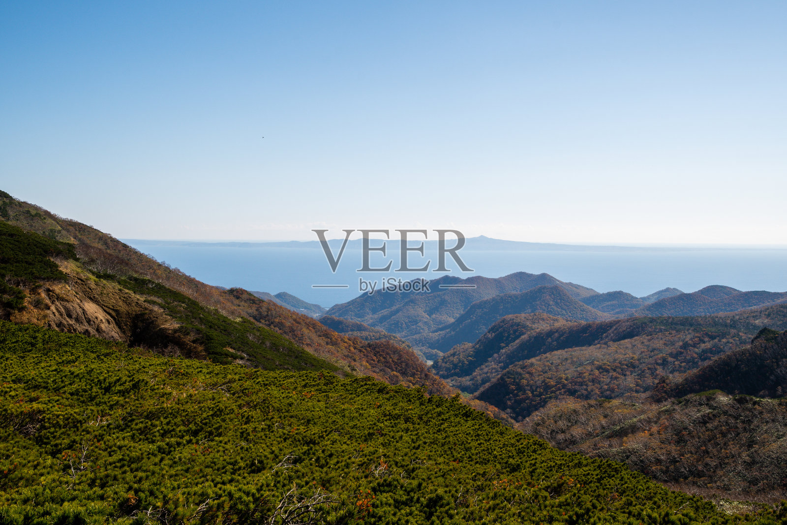 日本北海道知床县罗须知床县秋，国志岛，北方领土争议照片摄影图片