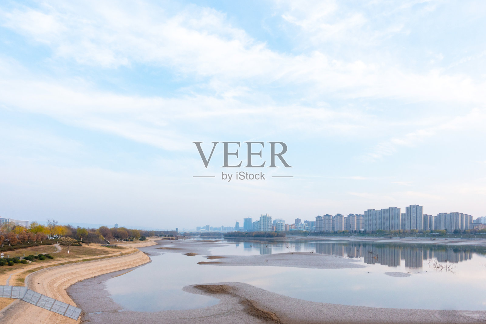 陕西省西安市浐灞生态区照片摄影图片