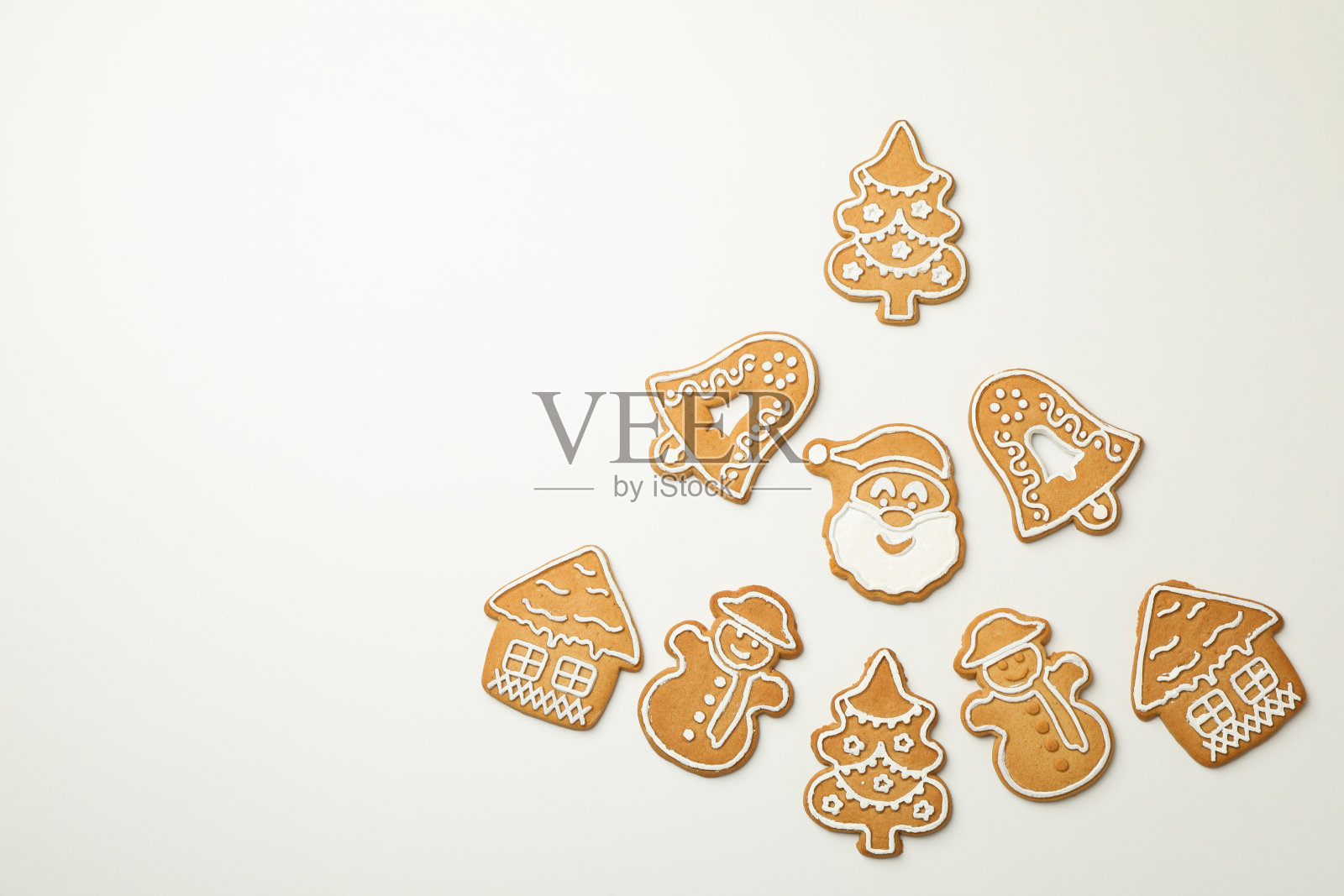 美味的圣诞饼干，白色背景，俯视图照片摄影图片
