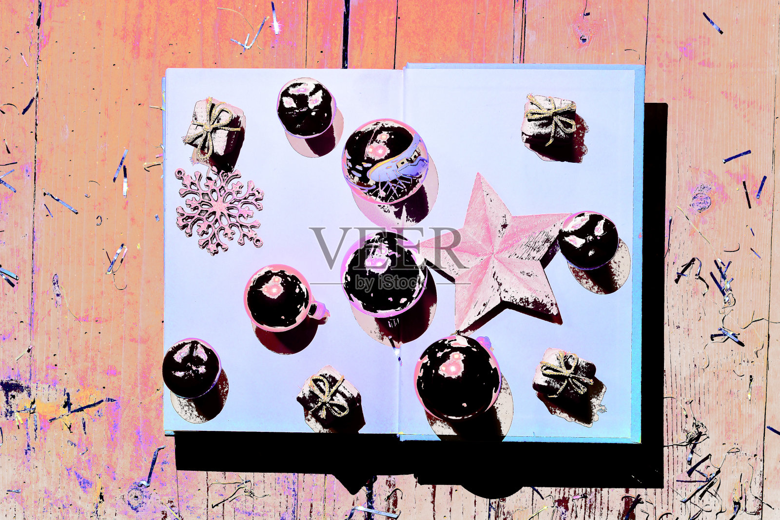 有装饰的圣诞故事书照片摄影图片