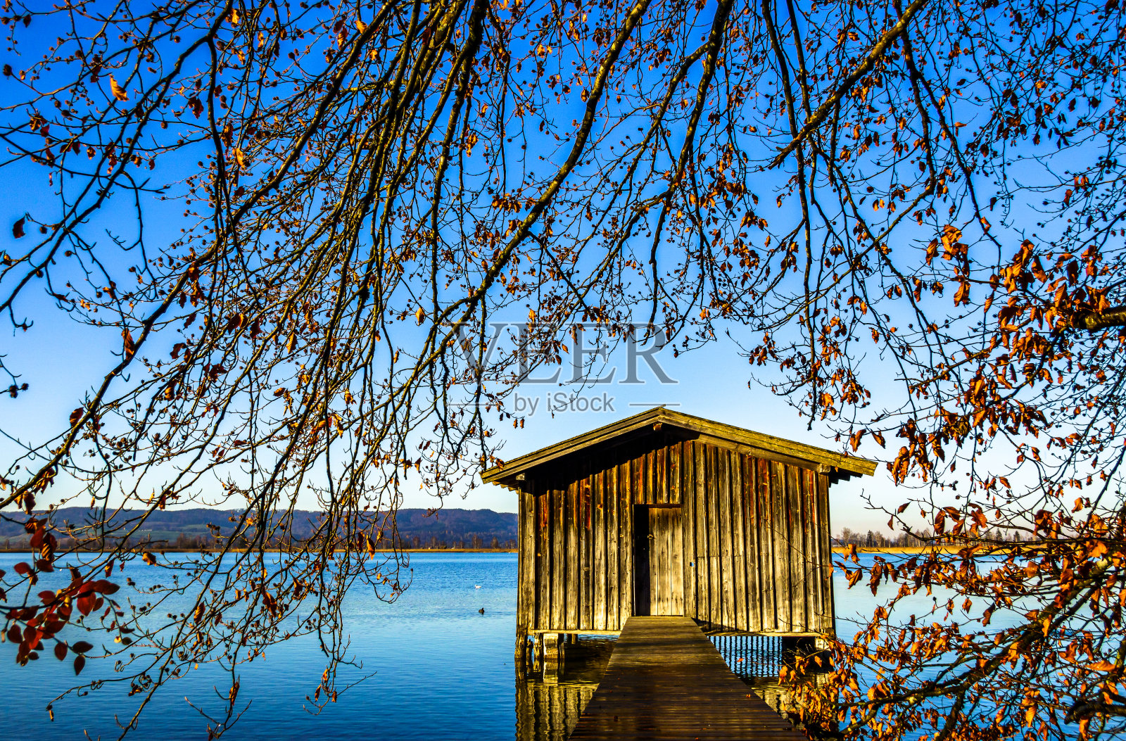 科赫尔湖畔的老小屋-巴伐利亚照片摄影图片