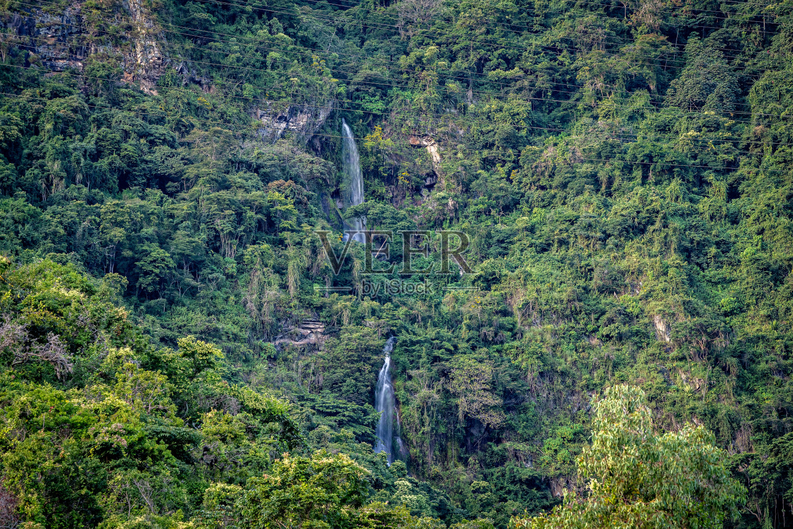 阿维拉瀑布。委内瑞拉加拉加斯照片摄影图片