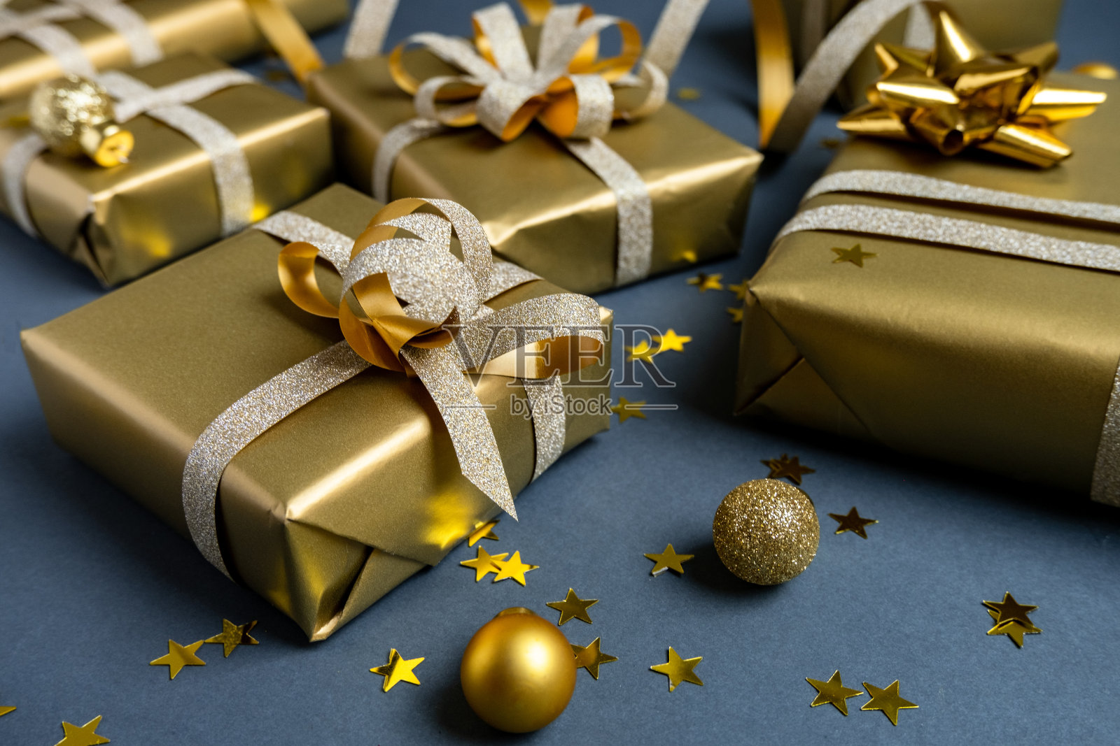 新年圣诞贺卡邀请许多礼物照片摄影图片