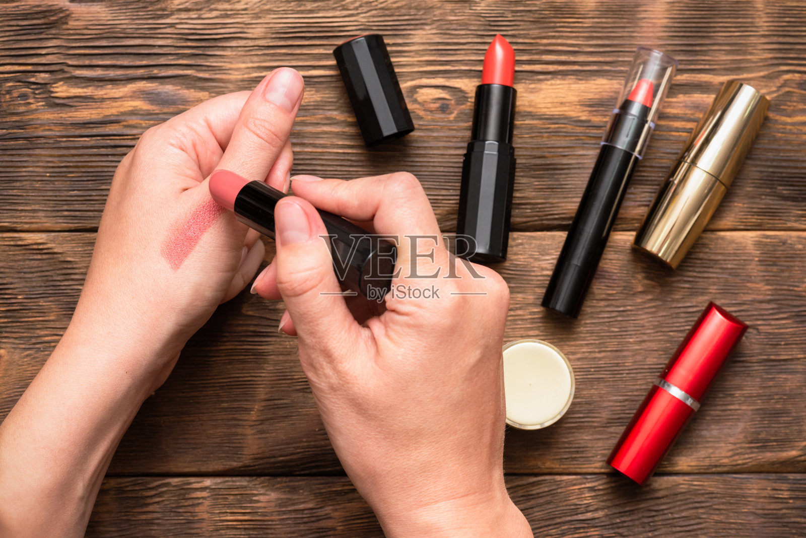 口红。照片摄影图片