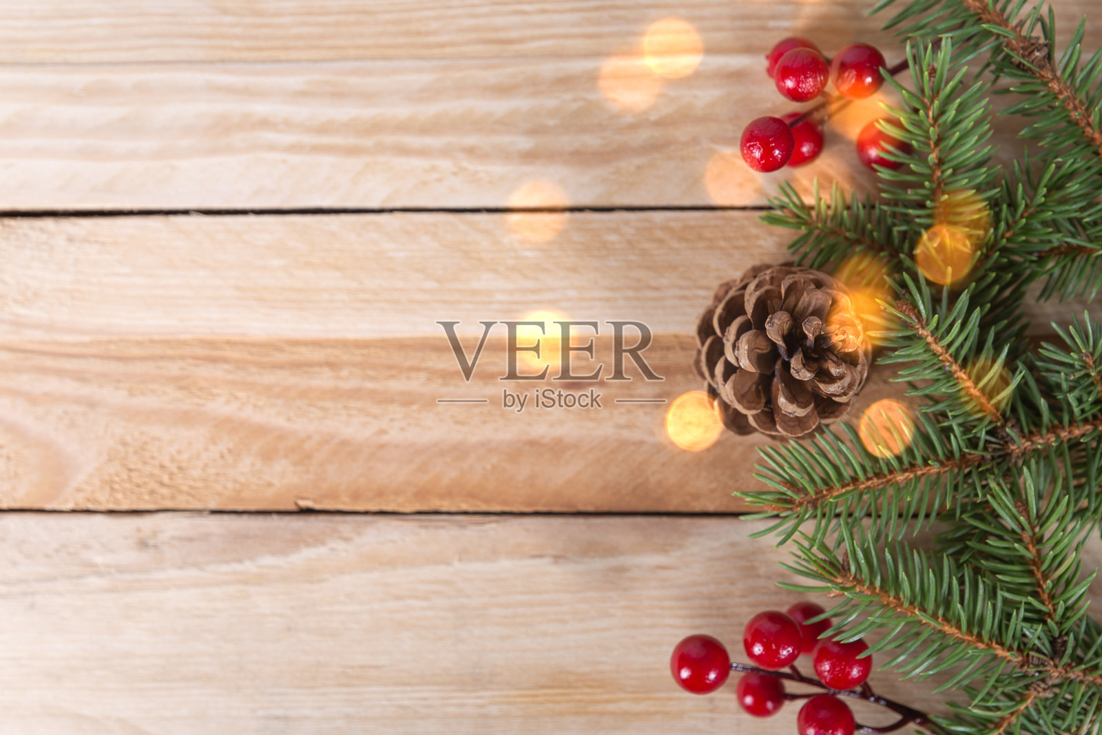 木制的圣诞背景和圣诞树枝。本空间照片摄影图片