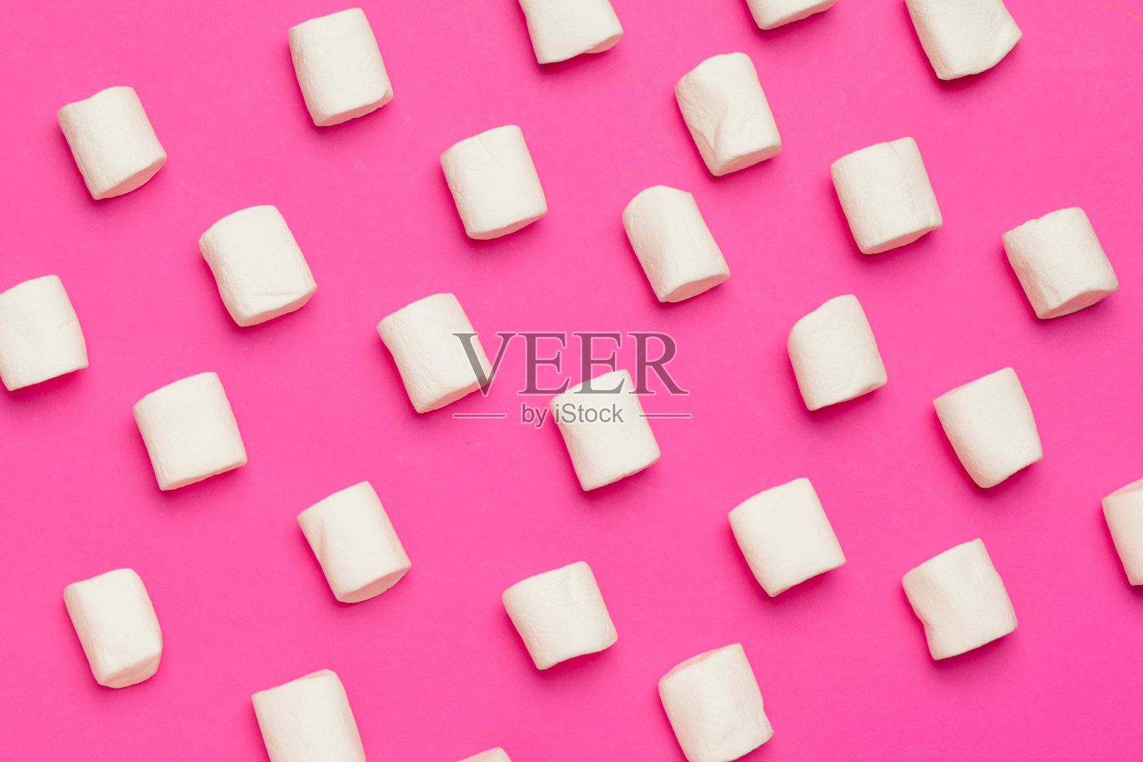 棉花糖的颜色背景。前视图。有创意的照片。照片摄影图片